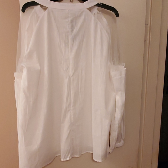 Top - Picture 3 of 3